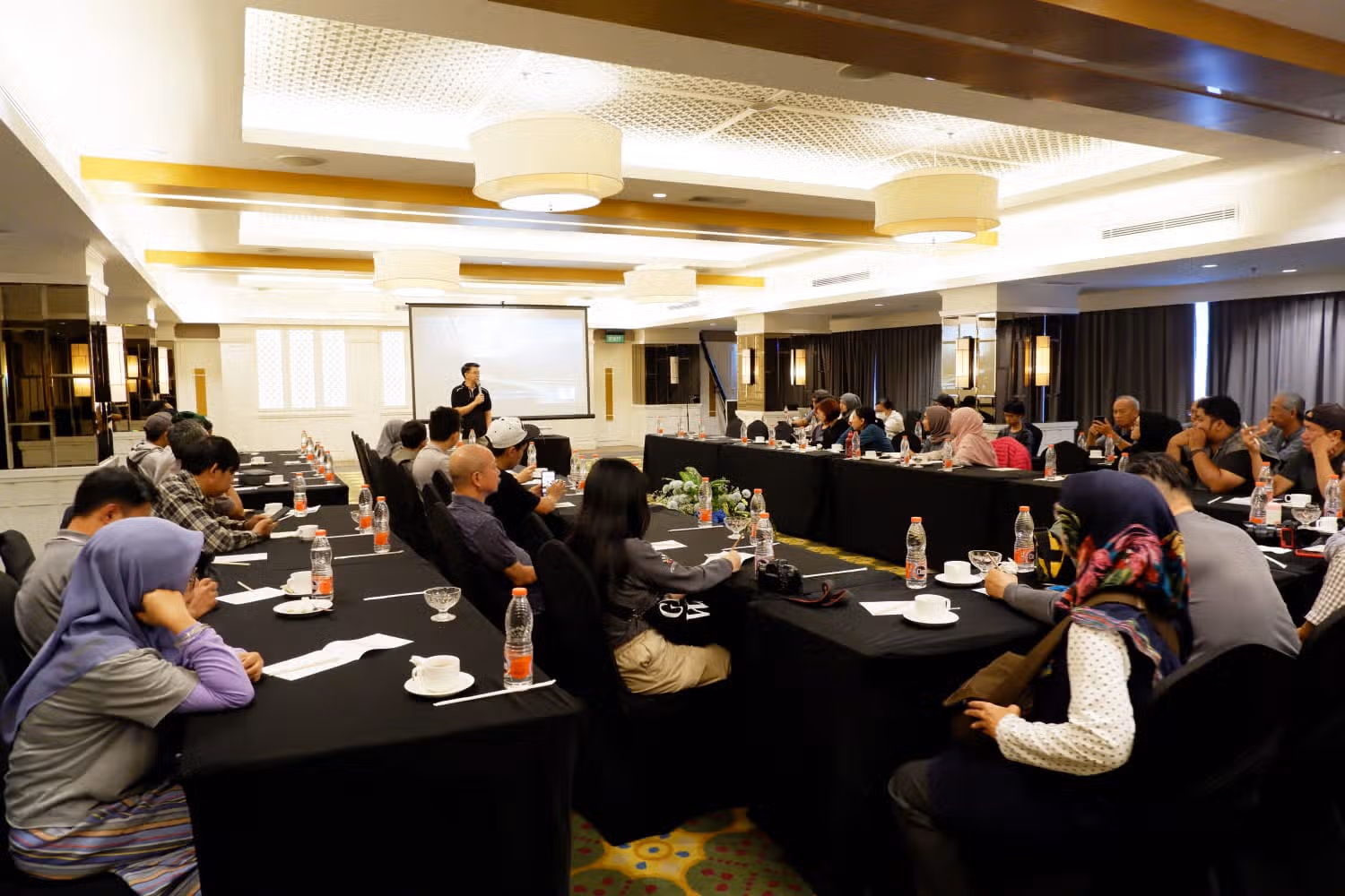 peserta workshop fotografi di éL Hotel Bandung