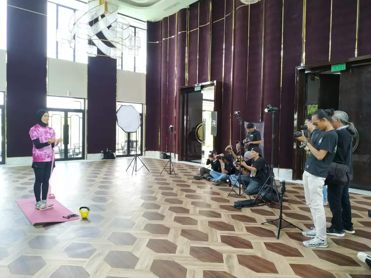 WhatsApp Image 2025-12-08 at 19.59.28 (1)